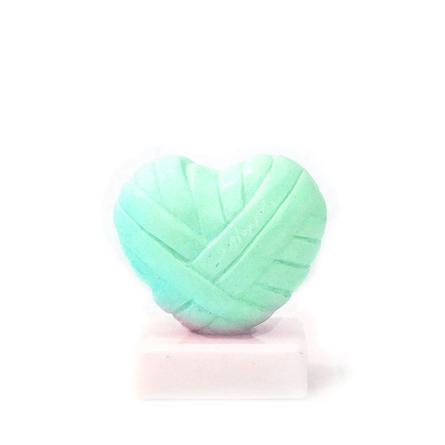 love me heart resin sculpture by Stathis Alexopoulos Medium (MInt)