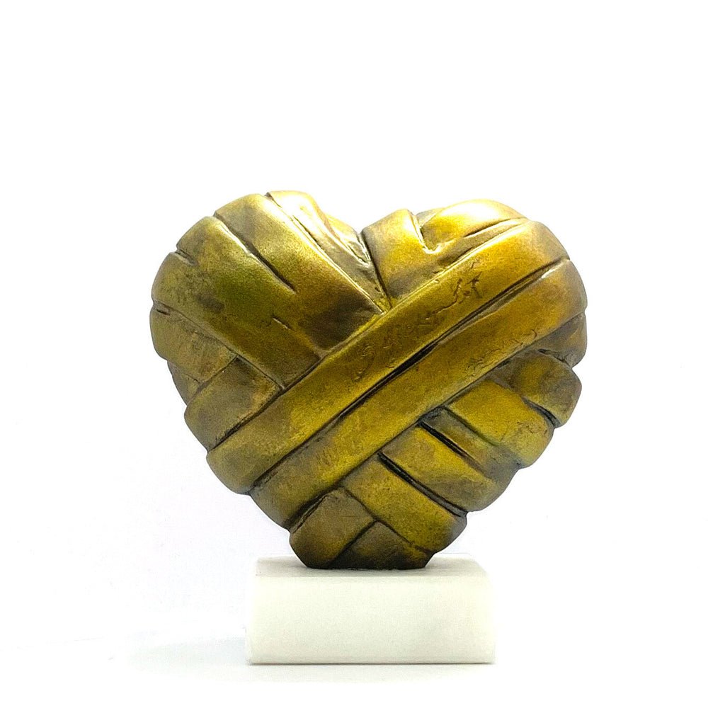 love me heart resin sculpture by Stathis Alexopoulos (gold bronze)