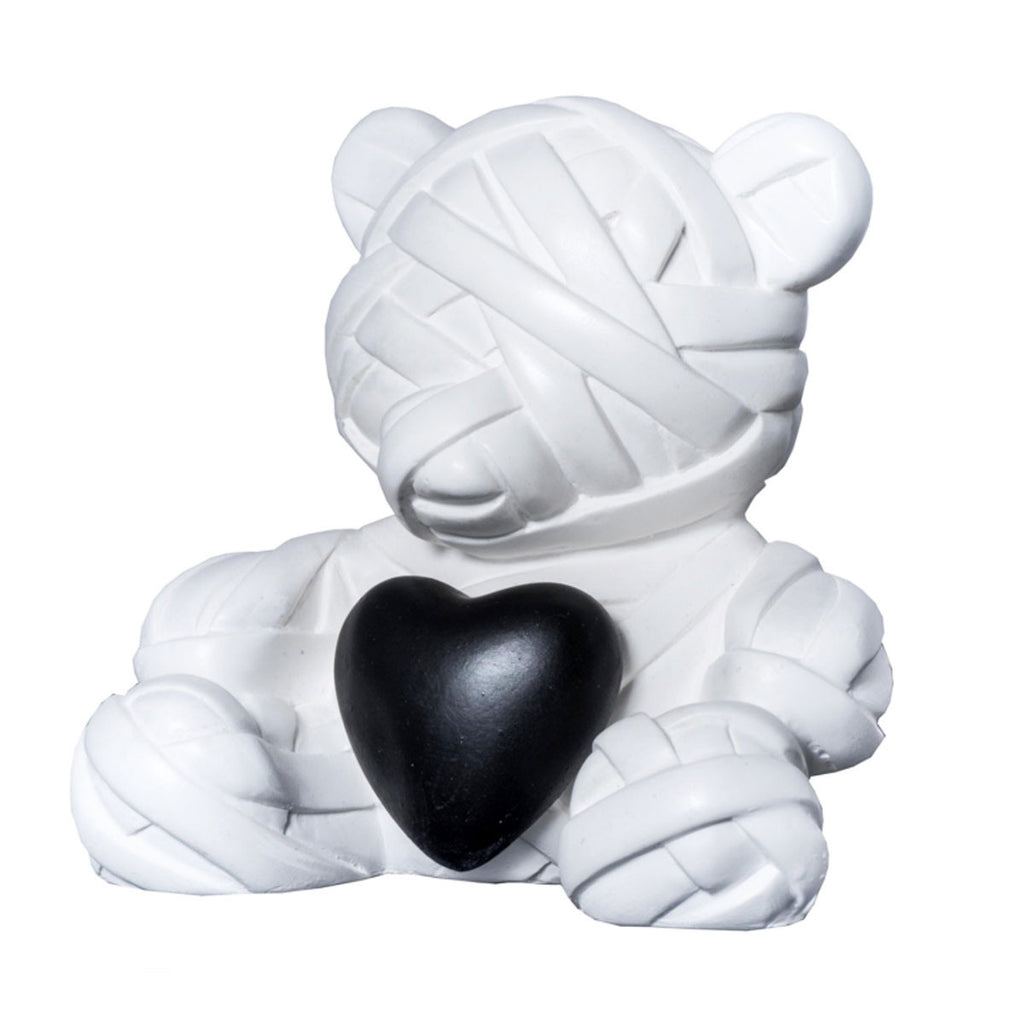 Teddy Bear with Black heart sculpture by Stathis Alexopoulos (metallic white)