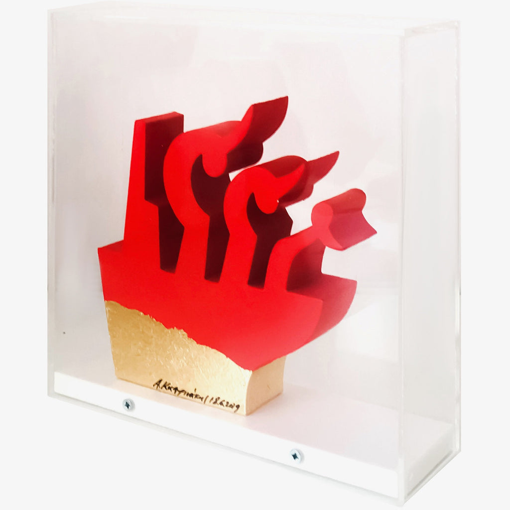 boat sculpture with red in plexiglass by Antonis Kastrinakis